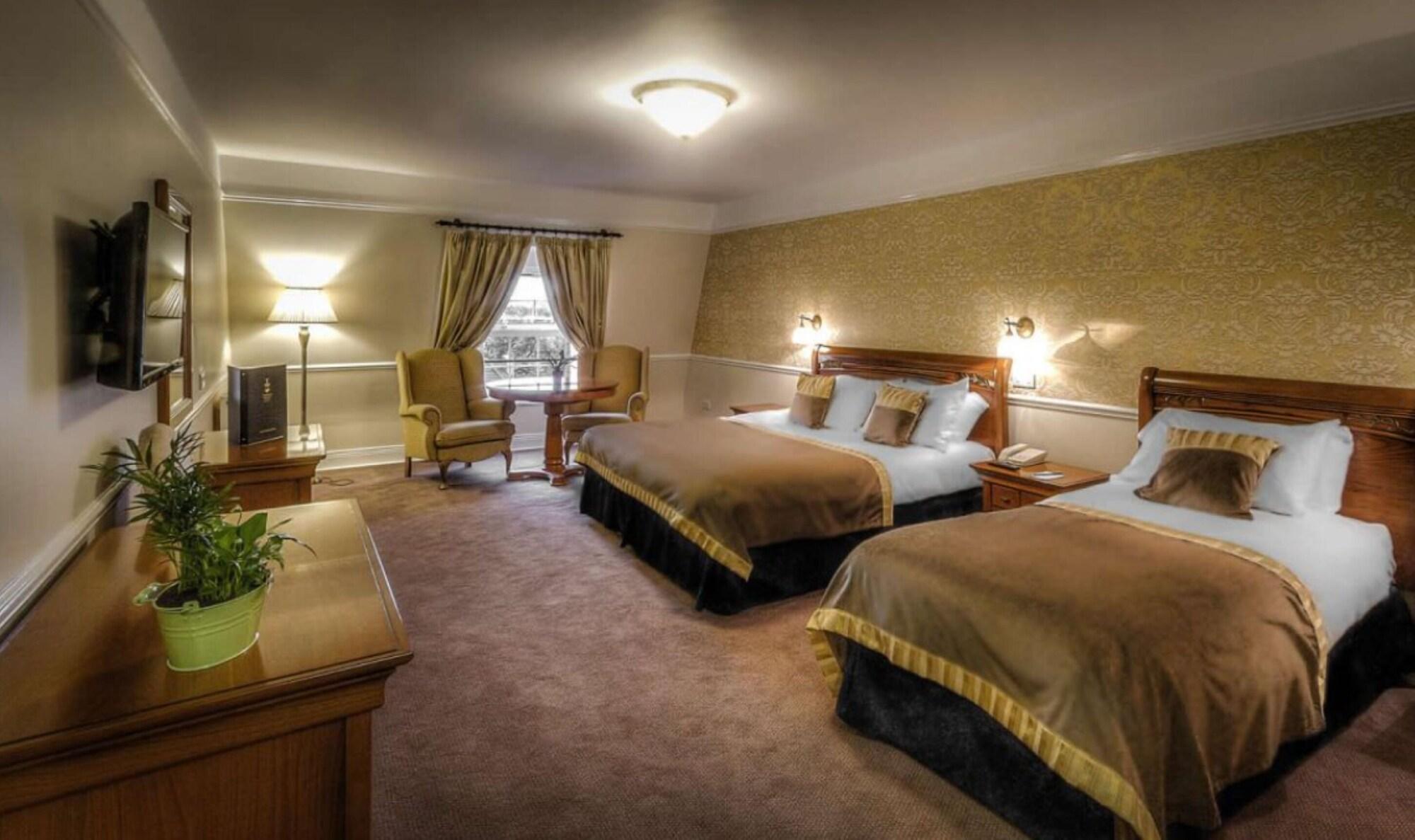 Celbridge Manor Hotel Екстериор снимка