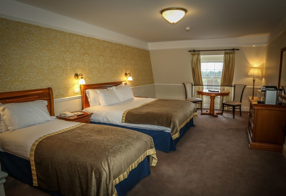 Celbridge Manor Hotel Екстериор снимка